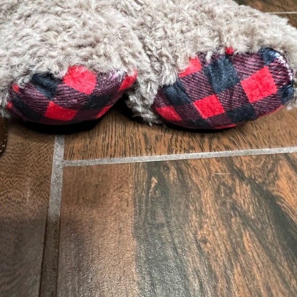 Carried Away By Stepping Stones Plaid Moose Plush Stuffed Animal Backpack - Picture 7 of 7